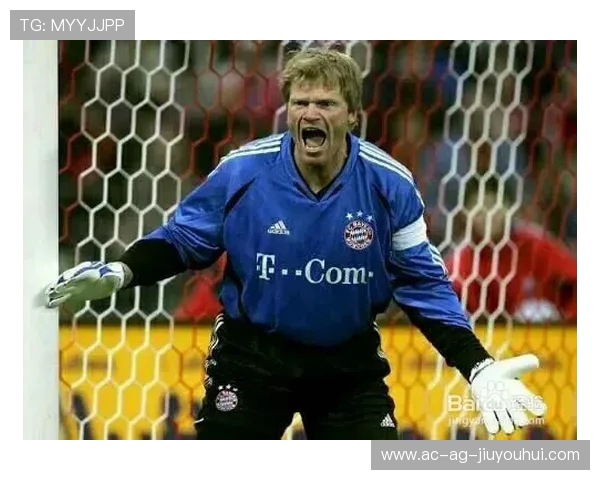 足球守门是否需要佩戴手套全面解析守门员装备的重要性与专业选择指南